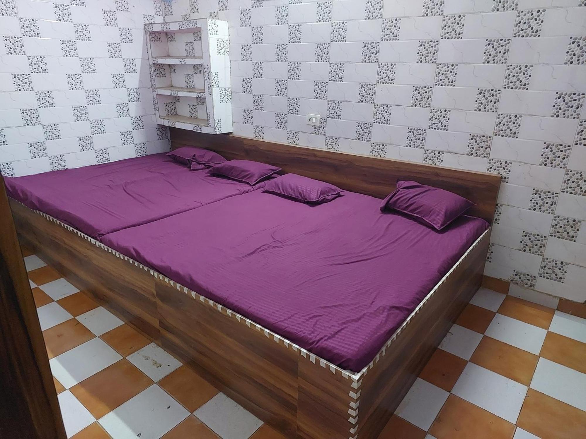 Kanti Devi Seva Sadan Mathura Εξωτερικό φωτογραφία